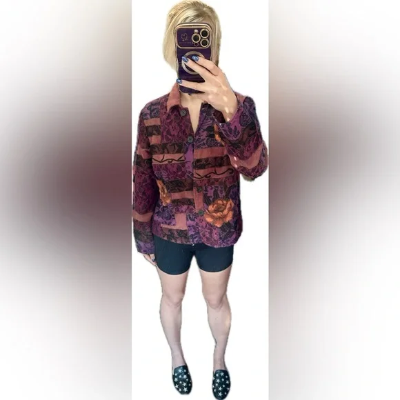 Vintage Y2K Purple and Red Floral Women's Button-Up Cardigan/Jacket Medium - Picture 7 of 7